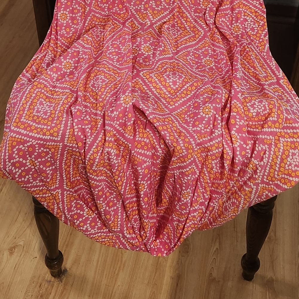 Pink Patterned Dress Weird Front - Picture 4 of 6